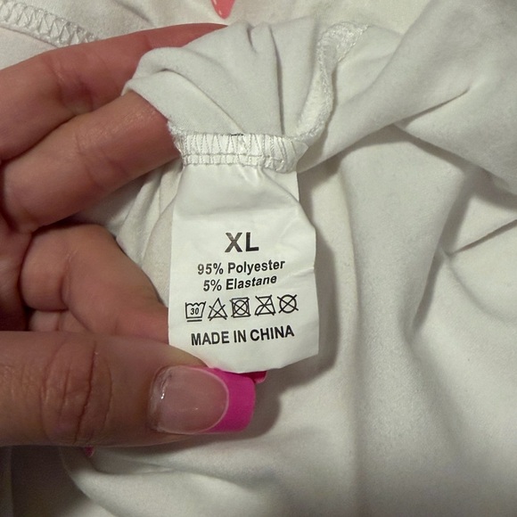 St. Patrick’s Day Pink Bow Coquette Leprechaun T shirt size XL - Picture 5 of 5